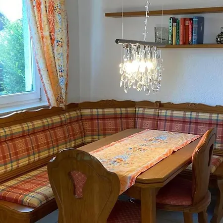 Grosszuegige Wohnung Zum Wohlfuehlen Mit 120Qm Gaggenau Buitenkant foto